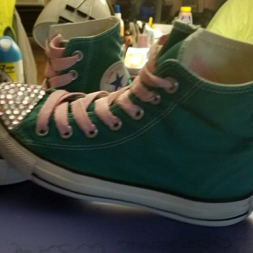 CONVERSE HIGH TOP Shoes